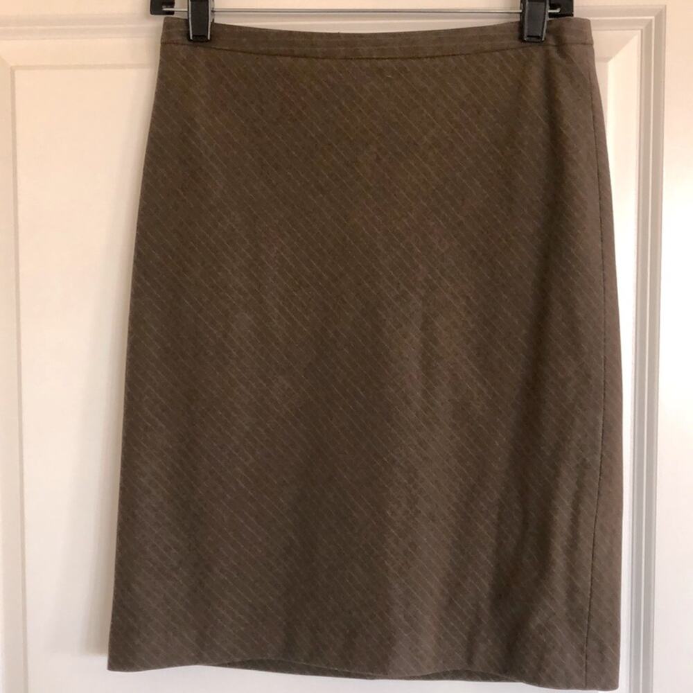 BCBGMaxAzria Brown Skirt Diagonal Stripe Size 2
